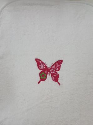 Asciugamano con ricamo farfalla e nome da ricamare