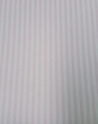 Tessuto in piquet a righe bianco e rosa